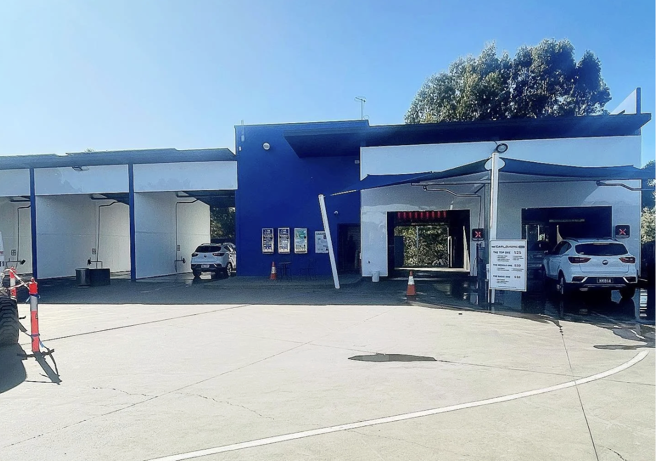 Commercial repaint of Coomera Car Wash by DPL Coatings